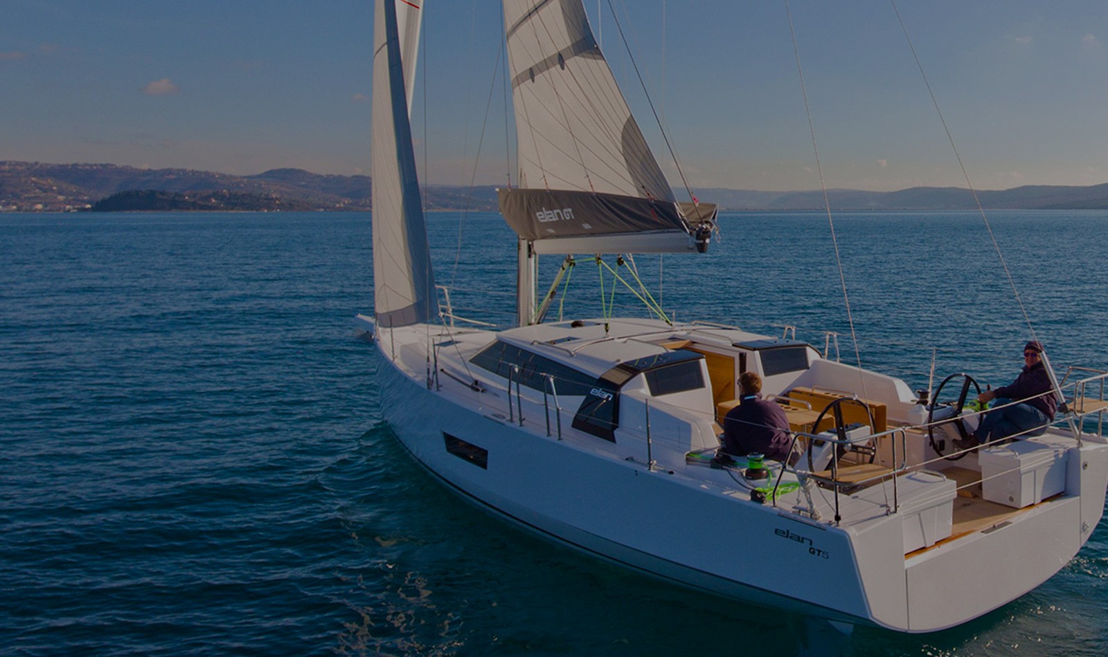 yacht charter chile